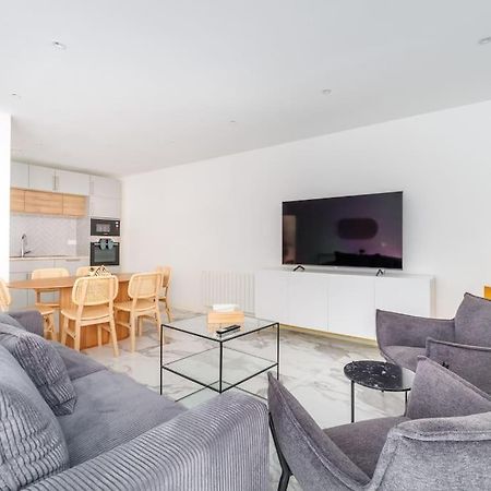 Beautiful Flat For 6 People #6 Apartment Asnieres-sur-Seine Bagian luar foto