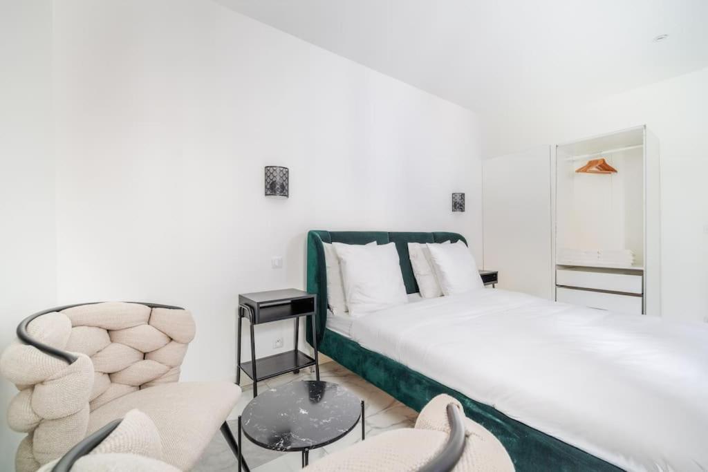 Beautiful Flat For 6 People #6 Apartment Asnieres-sur-Seine Bagian luar foto