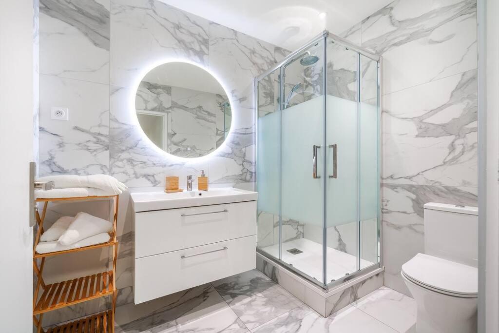 Beautiful Flat For 6 People #6 Apartment Asnieres-sur-Seine Bagian luar foto